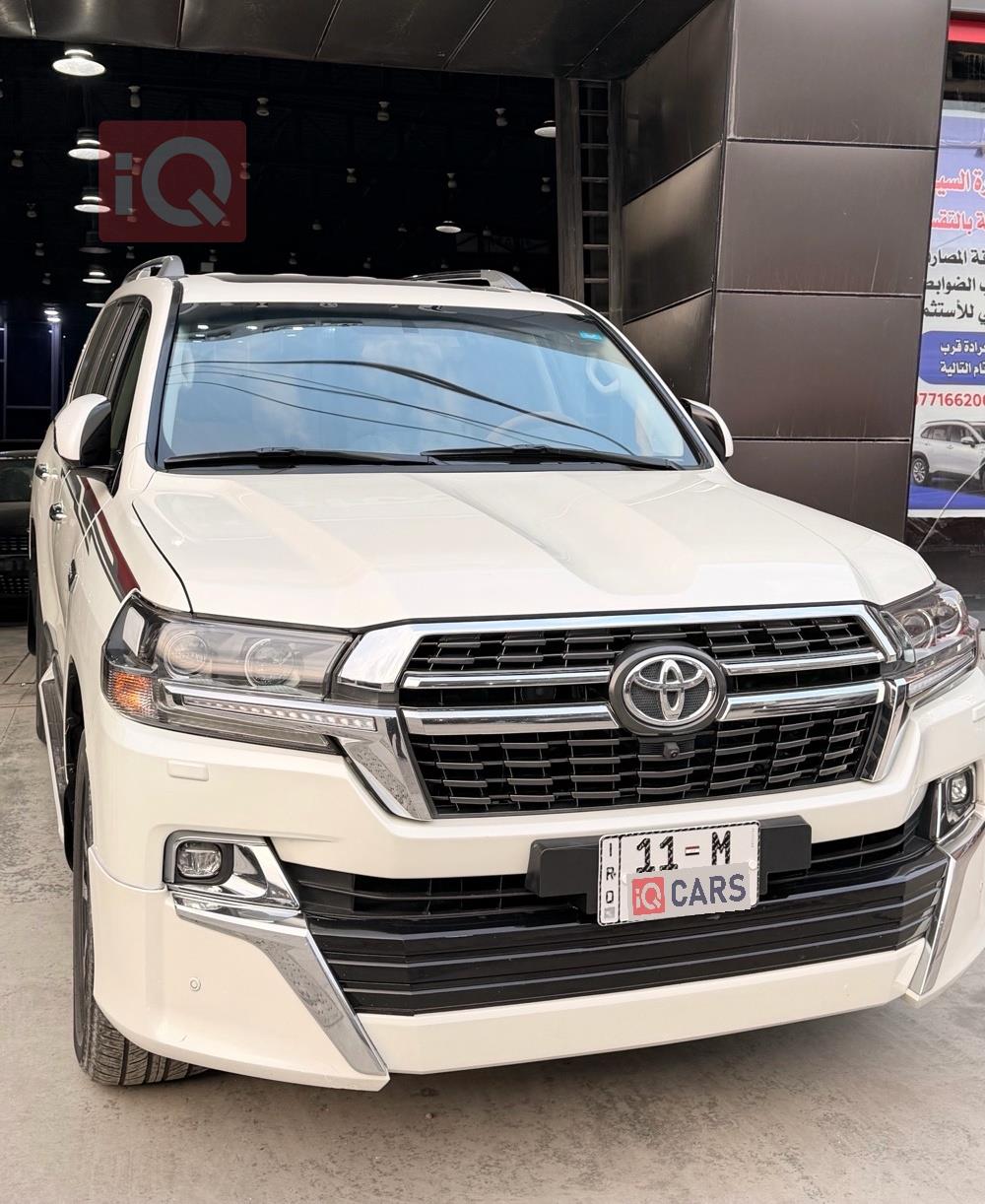 تويوتا لاندكروزر